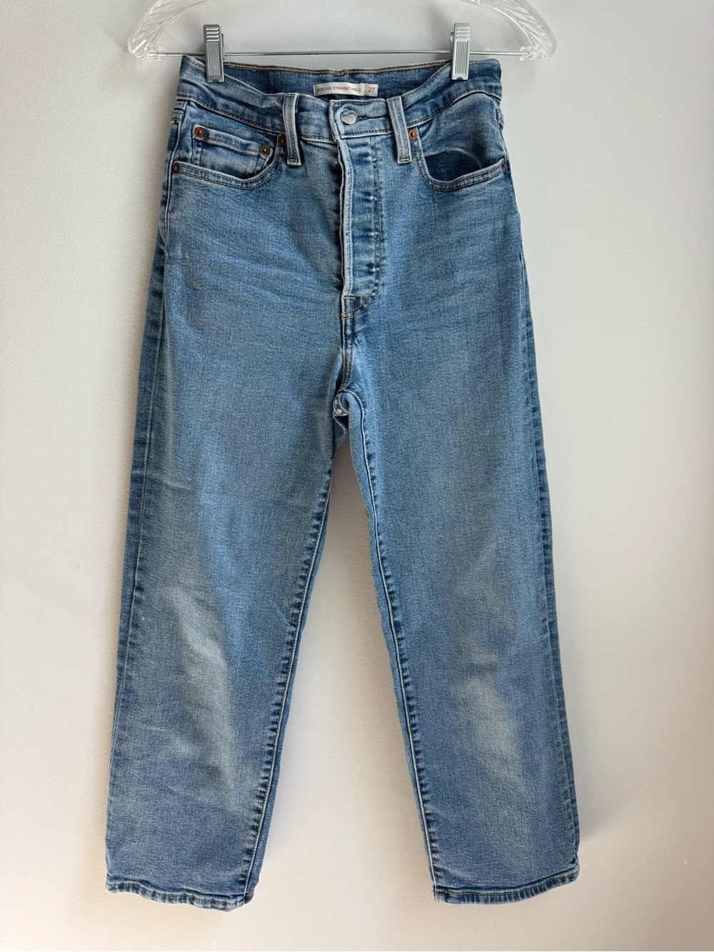Levi’s women’s ribcage straight ankle size 27 button fly Straight-Leg Jeans